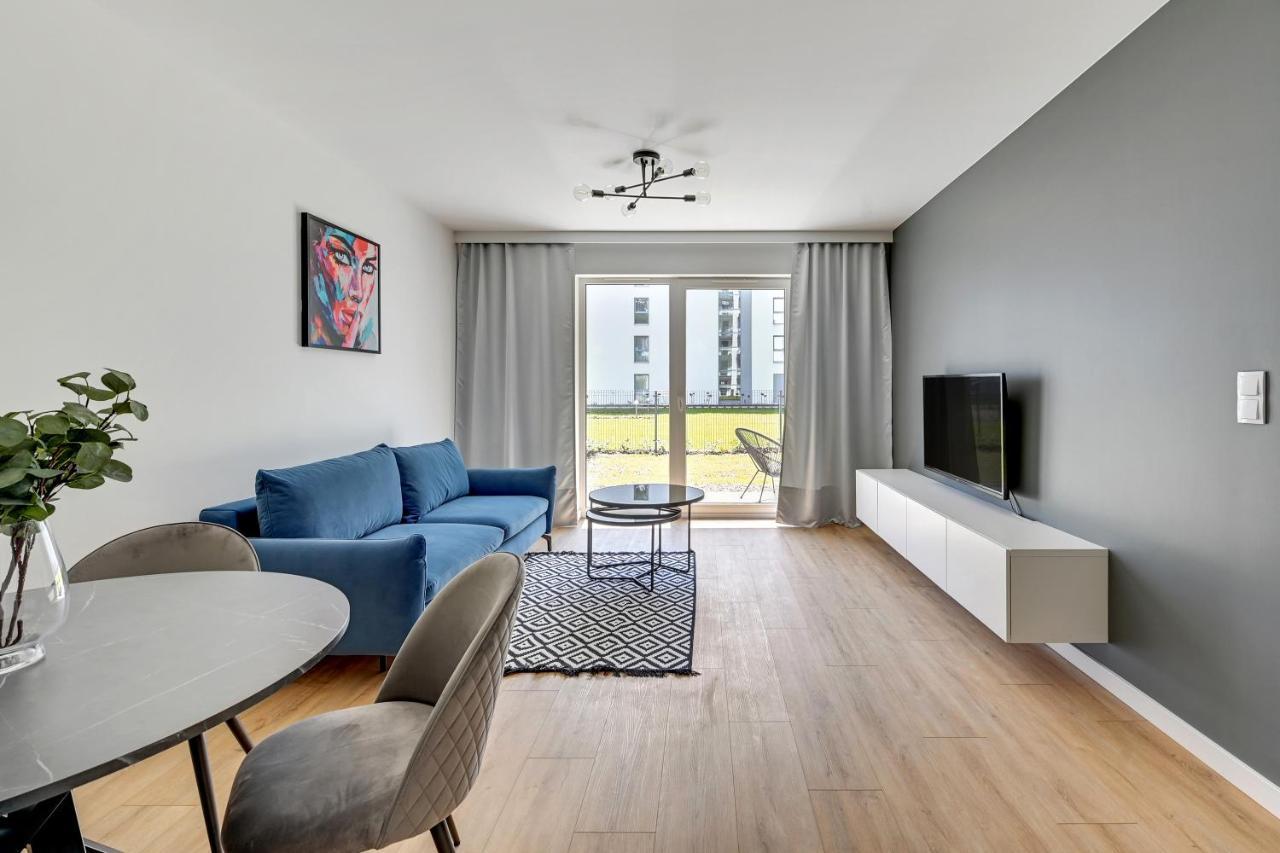 Angielska Grobla - City Center, Marina & Parking By Downtown Apartments Gdansk Exterior photo