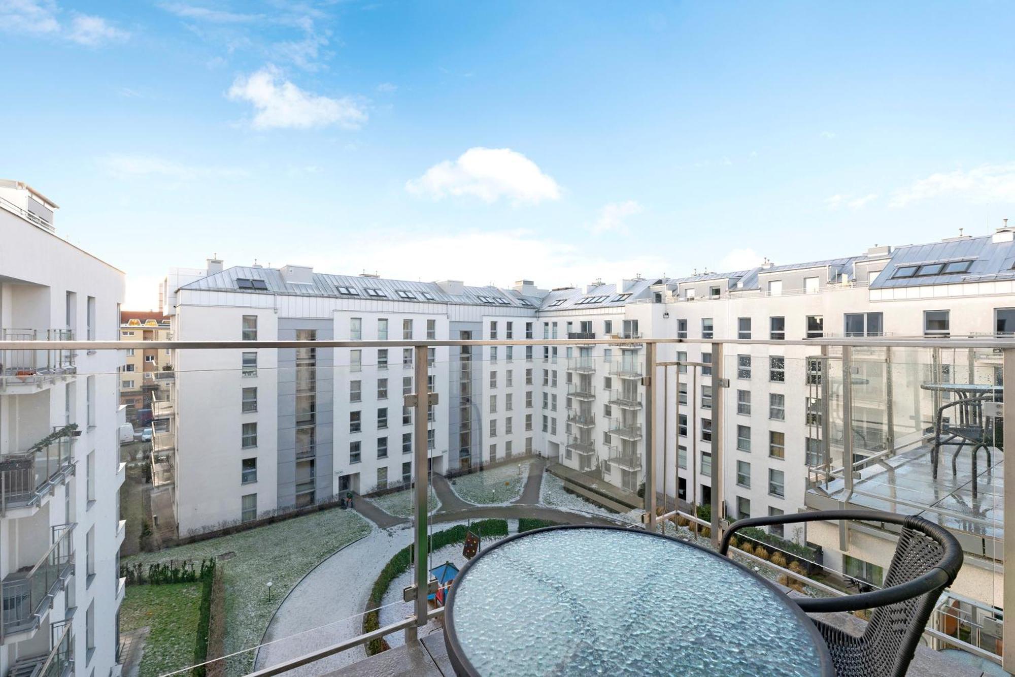 Angielska Grobla - City Center, Marina & Parking By Downtown Apartments Gdansk Room photo